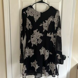 Black and Cream long sleeve women’s dress, XS